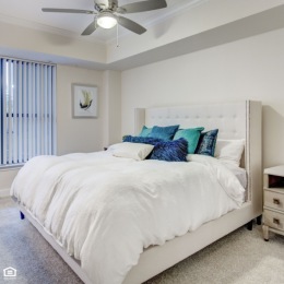 Dreaming of the perfect bedroom? ποΈβ¨ At Promenade Place, our spacious and stylish bedrooms offer the ultimate comfort and relaxation. π
Ready to make this your new home? Schedule a tour today! π‘
#PromenadePlace #GreenwoodVillageCO #GreenwoodVillageApartments #KairoiResidential Instagram post from @promenadeplaceapartments on July 03, 2024 17:56:26pm